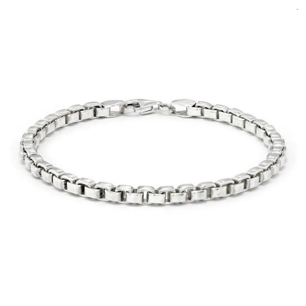 women silver box chain bracelet